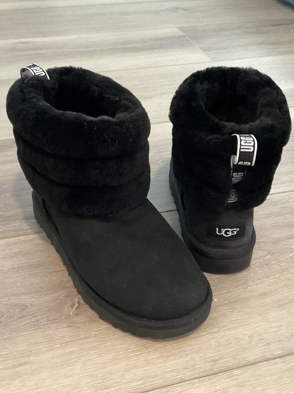 UGG Classic Mini Fluff Quilted Sheepskin Boots in Black Suede Size 7 NEW - Picture 11 of 11
